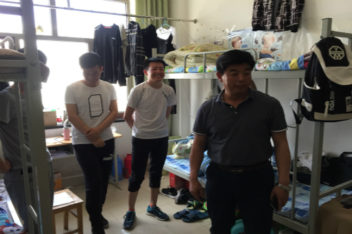 新能源学院开展宿舍安全、卫生大检查 新能源学院开展宿舍安全、卫生大检查